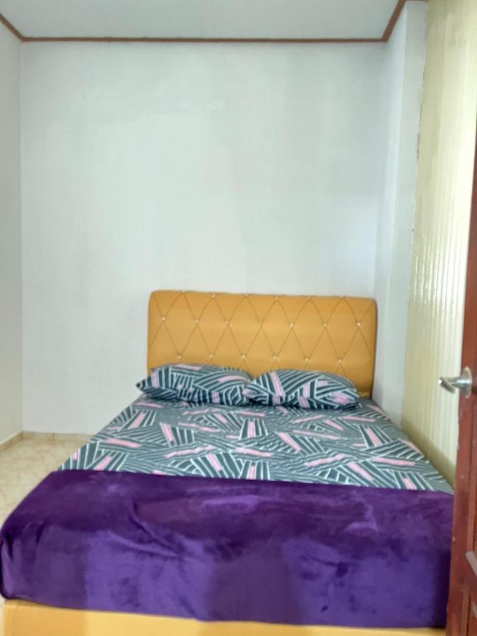Lavender Homestay Desa Chendering 3 Bedrooms Kuala Terengganu Esterno foto